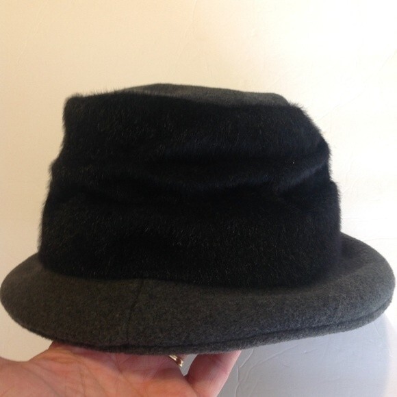Gray Black Wool Blend One Size Fits Most Faux Fur Felt Hat Church - Picture 8 of 8